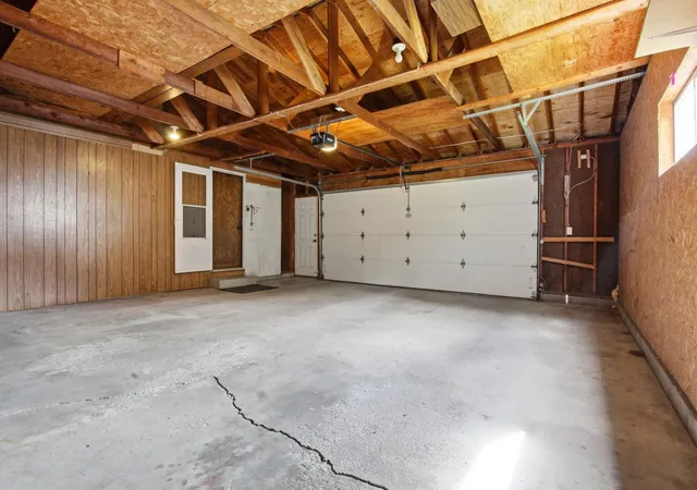 Photo 37 of Single family home for sale at 1412 18th Street SW, Willmar, MN 56201 | MLS# 7146099 | Listing updated on 2026-10-22