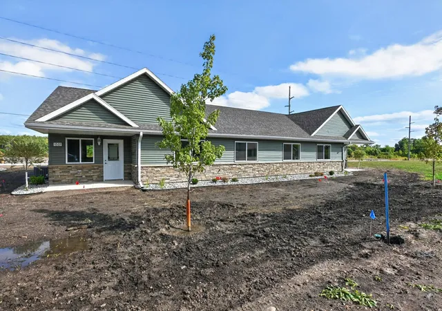 Photo 2 of Single family home for sale at 1507 Nokomis St, Alexandria, MN 56308 | MLS# 7146114 | Listing updated on 2026-09-22