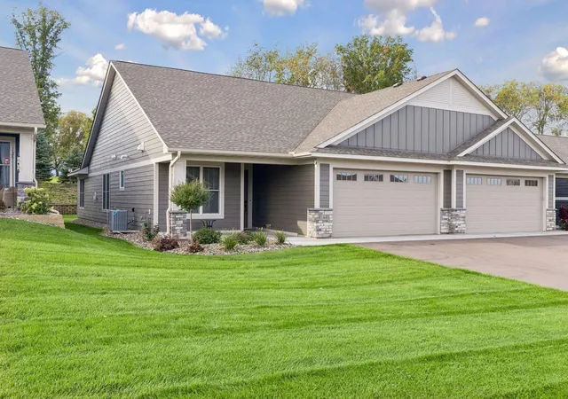Townhouse for sale at 1440 Kasilof Ct, River Falls, WI 54022 | MLS# 7146130