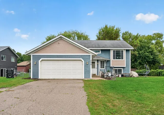 Single family home for sale at 9578 River Forest Dr, Monticello, MN 55362 | MLS# 7146140