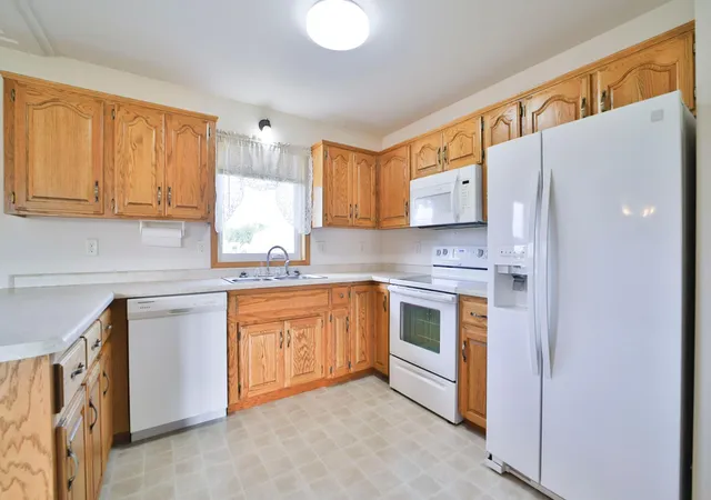 Photo 3 of Single family home for sale at 12329 Trout Ln Sw, Motley, MN 56466 | MLS# 7146150 | Listing updated on 2026-10-06