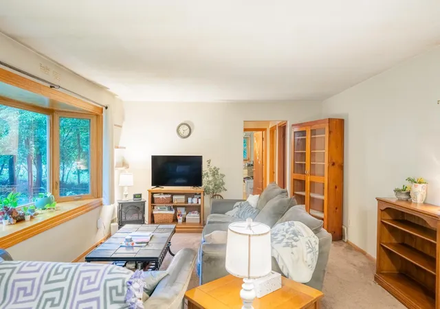 Photo 4 of Single family home for sale at 3000 County Rd H2, Mounds View, MN 55112 | MLS# 7146152 | Listing updated on 2026-09-20