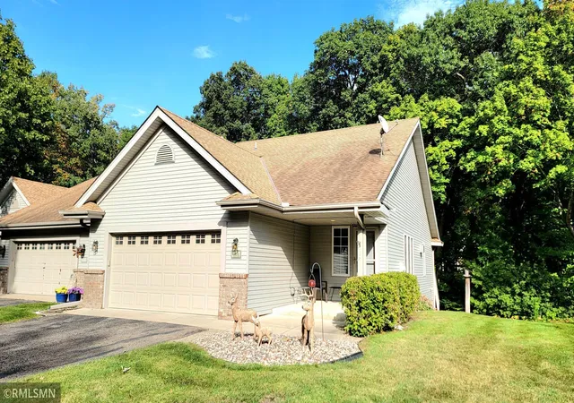 Photo 1 of Single family home for sale at 1374 Field Crk Cir, Victoria, MN 55386 | MLS# 7146162 | Listing updated on 2026-10-08