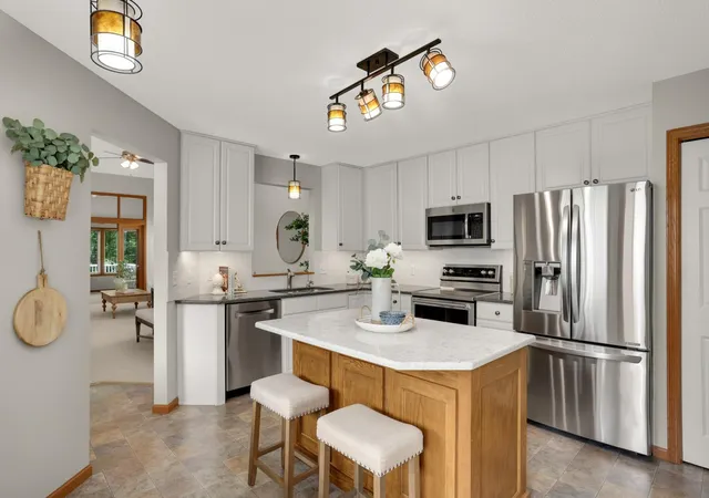 Single family home for sale at 18677 Kalmar Trl, Lakeville, MN 55044 | MLS# 7146167