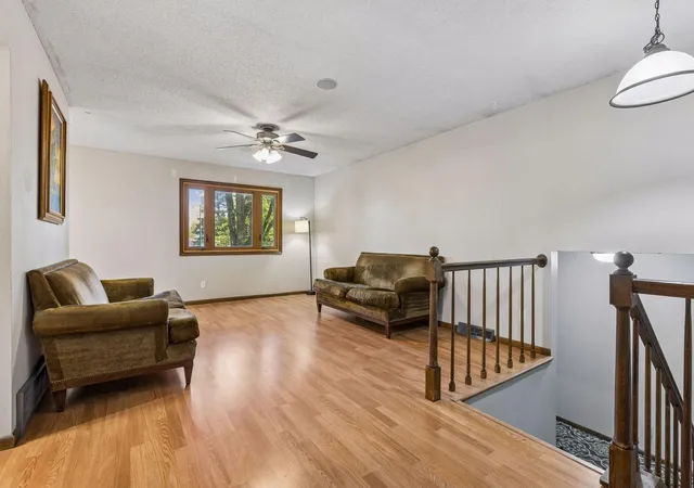 Photo 2 of Single family home for sale at 16551 Franklin Trl Se, Prior Lake, MN 55372 | MLS# 7146257 | Listing updated on 2026-10-15