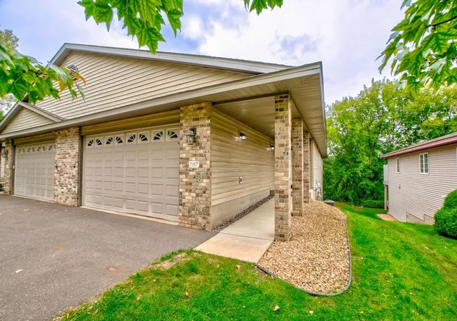 Photo 1 of Townhouse for sale at 7187 Cahill Ave, Inver Grove Heights, MN 55076 | MLS# 7146265 | Listing updated on 2026-10-08