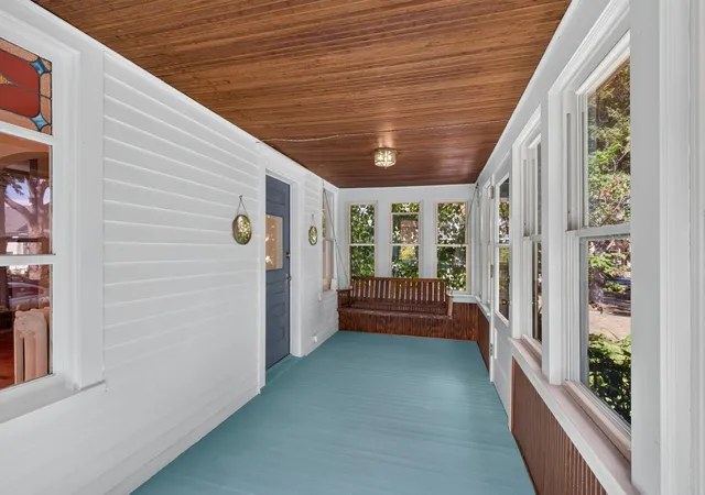 Photo 4 of Single family home for sale at 449 Herschel St, Saint Paul, MN 55104 | MLS# 7146272 | Listing updated on 2026-09-20