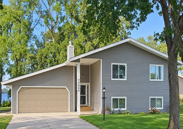 Photo 1 of Single family home for sale at 2440 47th Avenue Ne, Willmar, MN 56201 | MLS# 7146273 | Listing updated on 2026-10-02
