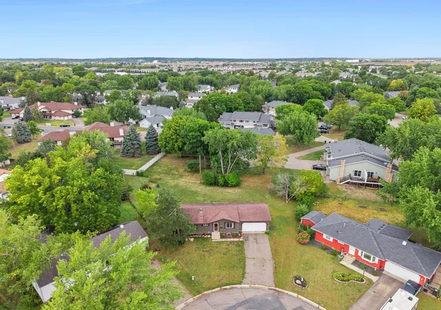 Photo 2 of Single family home for sale at 16288 Florida Way W, Rosemount, MN 55068 | MLS# 7146280 | Listing updated on 2026-09-19