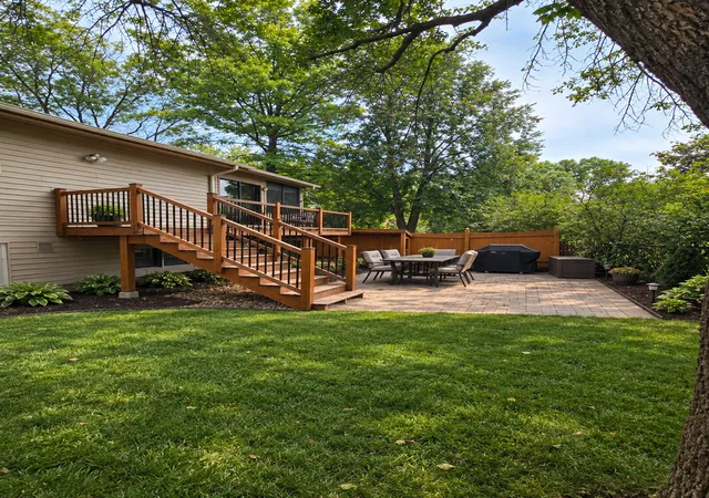 Photo 1 of Single family home for sale at 15918 Is View Rd NW, Prior Lake, MN 55372 | MLS# 7146300 | Listing updated on 2026-09-21