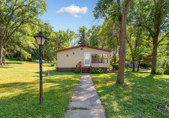 Photo 3 of Single family home for sale at 103 Ladd St W, Kasota, MN 56050 | MLS# 7146303 | Listing updated on 2026-09-18