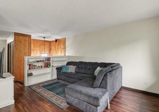Photo 3 of Single family home for sale at 4490 Woodgate Point, Saint Paul, MN 55122 | MLS# 7146345 | Listing updated on 2026-09-18