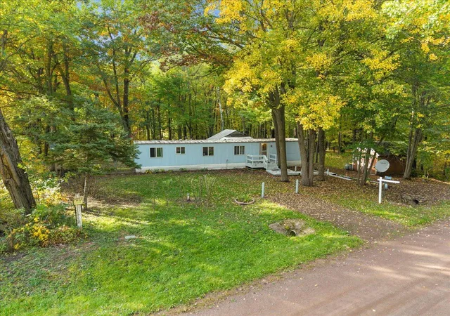 Photo 3 of Single family home for sale at 25261 Maple Tree Ln, Pine City, MN 55063 | MLS# 7146369 | Listing updated on 2026-10-03