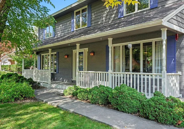 Photo 2 of Single family home for sale at 18604 Kristie Ln, Eden Prairie, MN 55346 | MLS# 7146394 | Listing updated on 2026-10-08