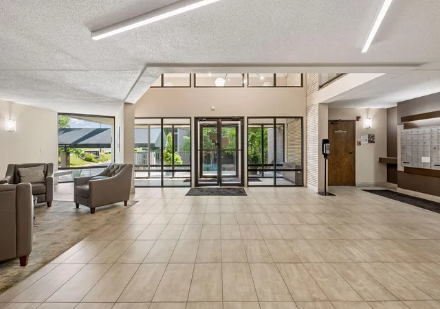 Photo 3 of Condo for sale at 7200 York Ave S #103, Minneapolis, MN 55435 | MLS# 7146412 | Listing updated on 2026-09-21