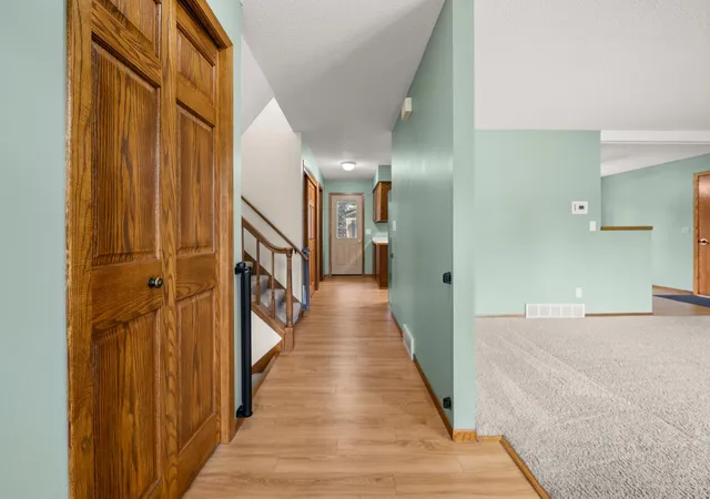 Photo 3 of Single family home for sale at 1603 Monroe Ct, Northfield, MN 55057 | MLS# 7146413 | Listing updated on 2026-10-06