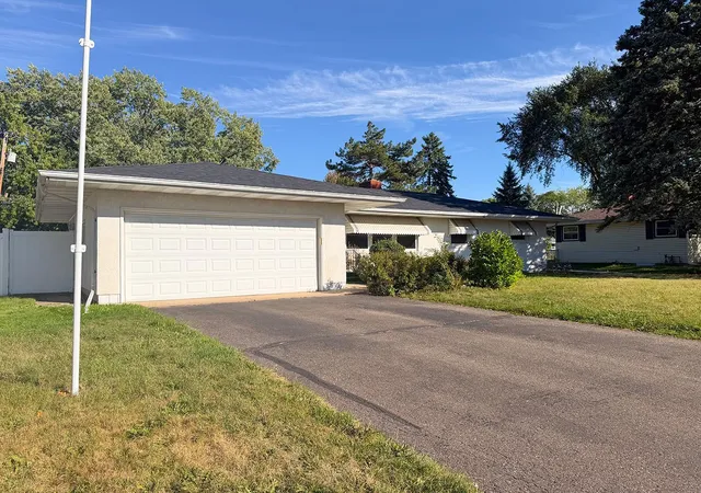 Single family home for sale at 2856 Virginia Ave, Saint Paul, MN 55113 | MLS# 7146417