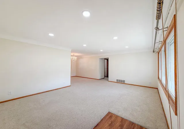 Photo 3 of Single family home for sale at 2856 Virginia Ave, Saint Paul, MN 55113 | MLS# 7146417 | Listing updated on 2026-09-19