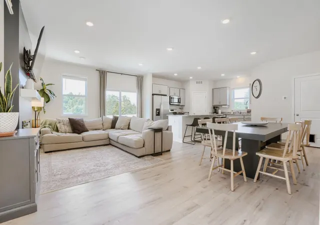 Photo 4 of Single family home for sale at 12718 Erskin St NE, Minneapolis, MN 55449 | MLS# 7146426 | Listing updated on 2026-09-18