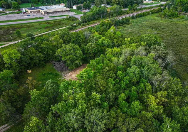 Photo 4 of Single family home for sale at 23384 W Reno Lake Rd, Deerwood, MN 56444 | MLS# 7146430 | Listing updated on 2026-09-24