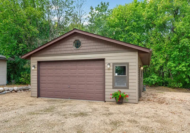 Photo 3 of Single family home for sale at 5612 261st Street, Wyoming, MN 55092 | MLS# 7146432 | Listing updated on 2026-10-13