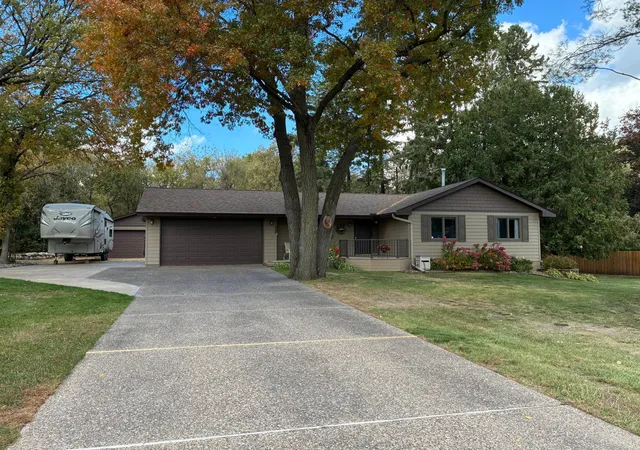 Photo 4 of Single family home for sale at 5612 261st Street, Wyoming, MN 55092 | MLS# 7146432 | Listing updated on 2026-10-13