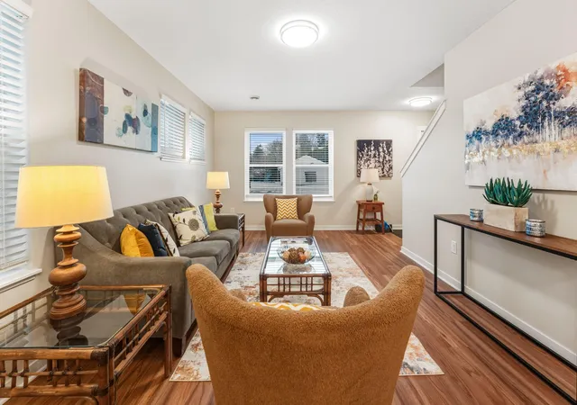Photo 3 of Townhouse for sale at 1360 Winthrop St N #2, Saint Paul, MN 55119 | MLS# 7146459 | Listing updated on 2026-09-30