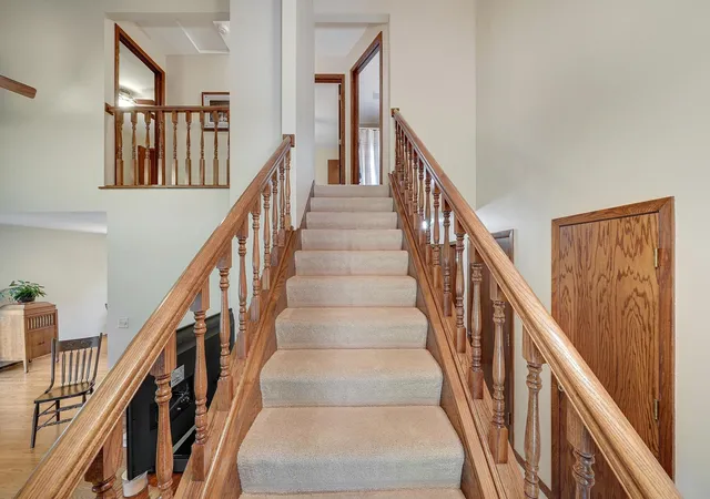 Photo 4 of Single family home for sale at 5364 W 132nd Street, Savage, MN 55378 | MLS# 7146460 | Listing updated on 2026-09-19