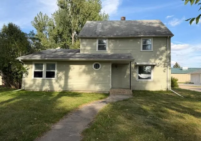 Photo 1 of Single family home for sale at 226 1st Avenue Nw, Mayville, ND 58257 | MLS# 7146469 | Listing updated on 2026-10-01