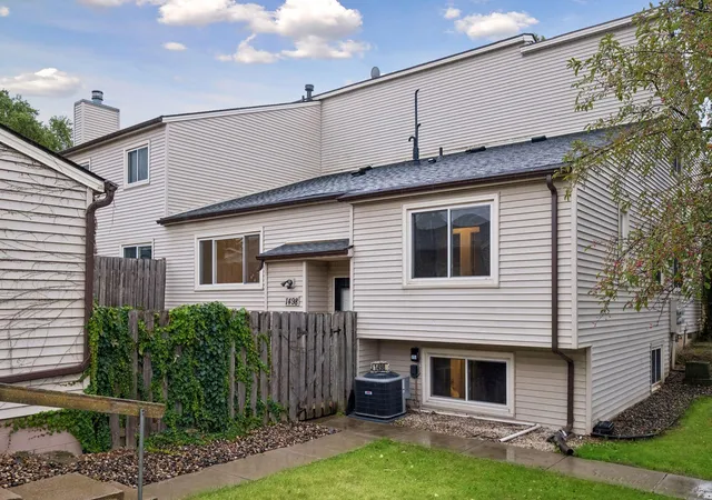 Photo 1 of Single family home for sale at 1498 Woodview Ave W, Saint Paul, MN 55122 | MLS# 7146480 | Listing updated on 2026-09-19