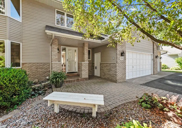 Photo 4 of Single family home for sale at 11076 191st Avenue NW, Elk River, MN 55330 | MLS# 7146485 | Listing updated on 2026-09-19
