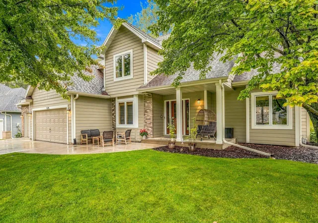 Photo 1 of Single family home for sale at 524 Eastwood Ct, Saint Paul, MN 55123 | MLS# 7146487 | Listing updated on 2026-10-16