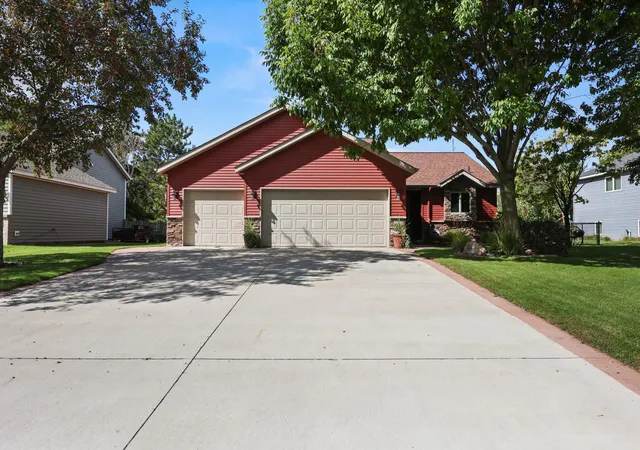 Photo 4 of Sale Pending at 317 12th Avenue N, Sartell, MN 56377 | MLS# 7146493 | Listing updated on 2026-09-22