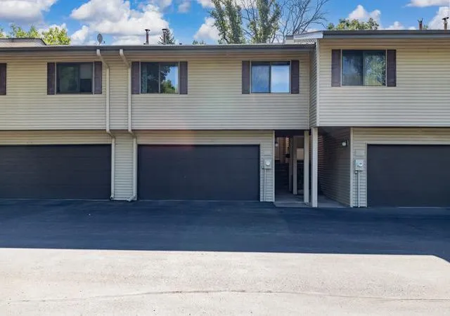 Photo 1 of Single family home for sale at 1325 4th Street W, Hastings, MN 55033 | MLS# 7146497 | Listing updated on 2026-09-19