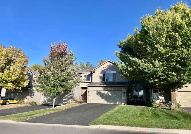 Photo 2 of Single family home for sale at 2445 Birn Hl Dr, Faribault, MN 55021 | MLS# 7146502 | Listing updated on 2026-10-08