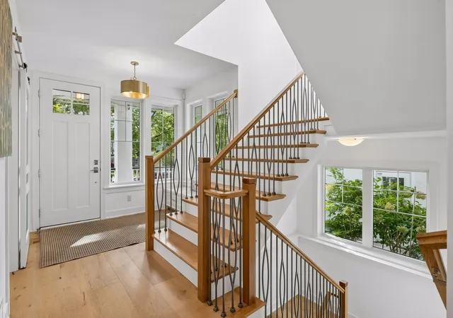 Photo 4 of Single family home for sale at 5044 Washburn Ave S, Minneapolis, MN 55410 | MLS# 7146512 | Listing updated on 2026-09-27