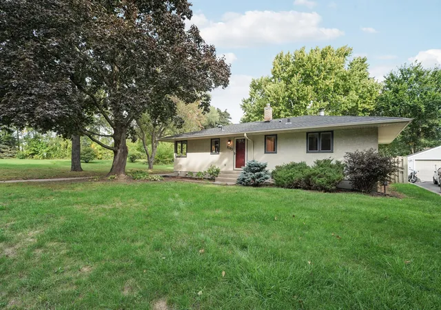 Photo 2 of Sale Pending at 2153 Holloway Ave E, Saint Paul, MN 55109 | MLS# 7146513 | Listing updated on 2026-10-05