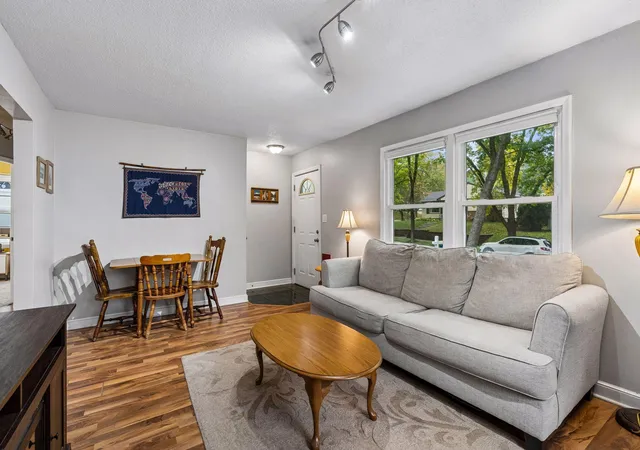 Photo 2 of Single family home for sale at 180 Westchester Dr, Saint Paul, MN 55118 | MLS# 7146531 | Listing updated on 2026-10-02