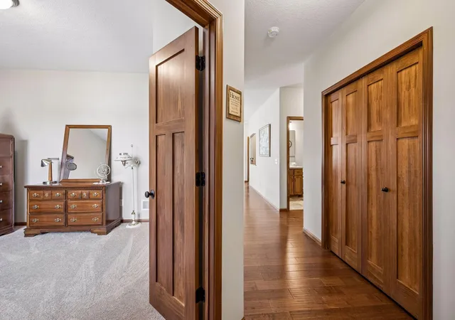 Photo 3 of Single family home for sale at 10263 Kittredge Pkwy NE, Albertville, MN 55301 | MLS# 7146535 | Listing updated on 2026-09-19