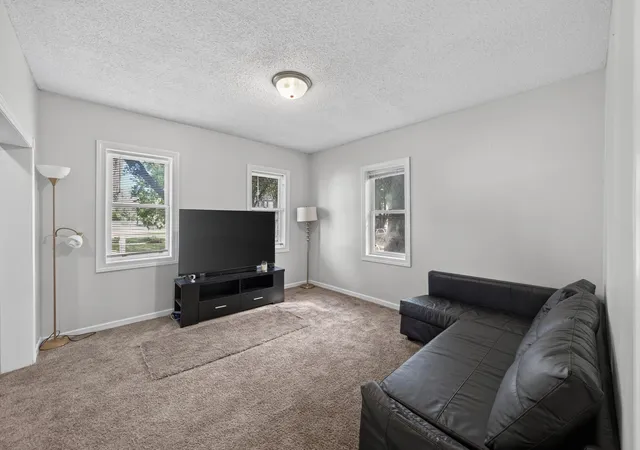 Photo 2 of Single family home for sale at 1076 Ross Ave, Saint Paul, MN 55106 | MLS# 7146536 | Listing updated on 2026-09-20
