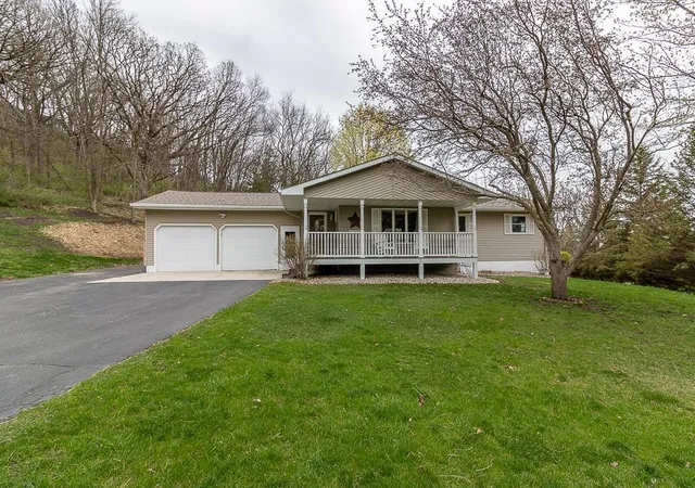 Single family home for sale at 35425 Shakpays Cvs Rd, Kasota, MN 56050 | MLS# 7146542
