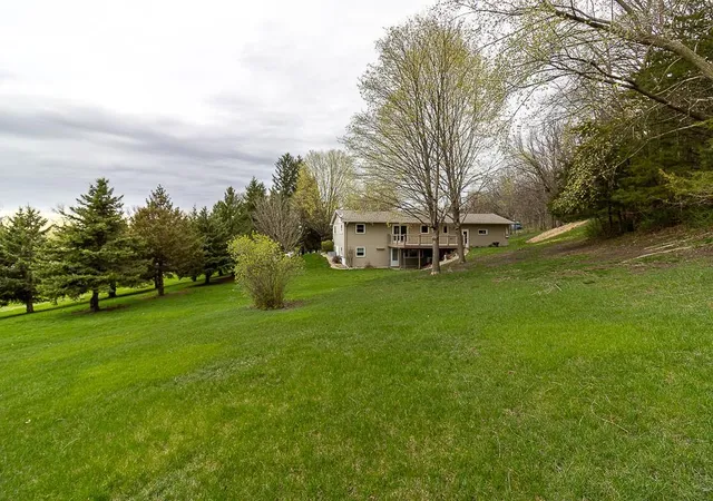 Photo 3 of Single family home for sale at 35425 Shakpays Cvs Rd, Kasota, MN 56050 | MLS# 7146542 | Listing updated on 2026-09-19