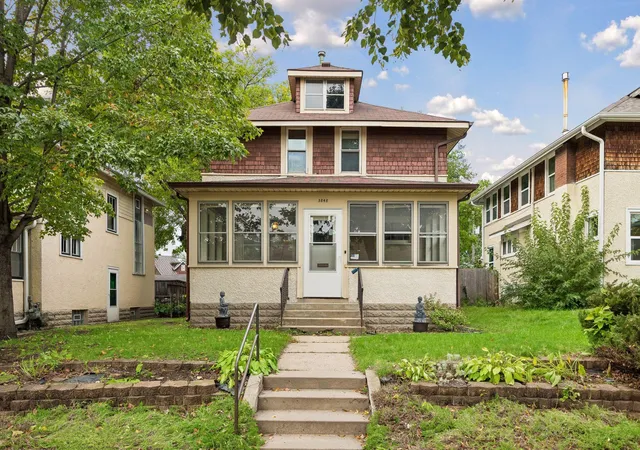 Photo 3 of Sale Pending at 3848 Stevens Ave, Minneapolis, MN 55409 | MLS# 7146548 | Listing updated on 2026-10-21
