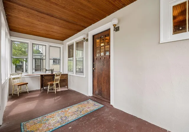 Photo 4 of Sale Pending at 3848 Stevens Ave, Minneapolis, MN 55409 | MLS# 7146548 | Listing updated on 2026-10-21