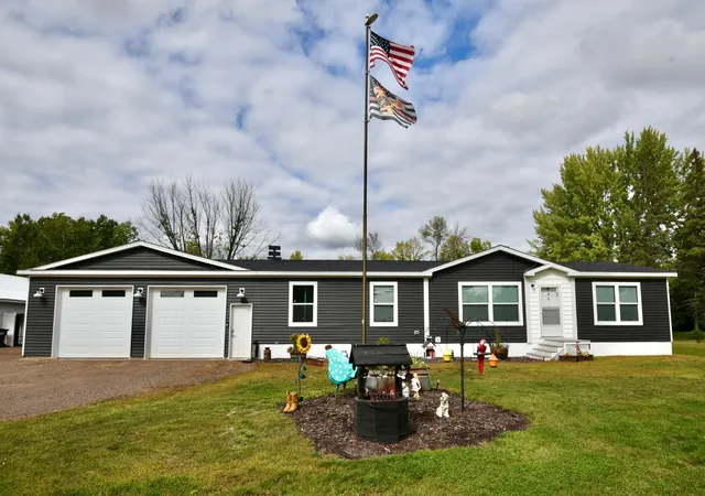 Photo 3 of Single family home for sale at 503 E Rutherford St, Ogilvie, MN 56358 | MLS# 7146550 | Listing updated on 2026-09-30