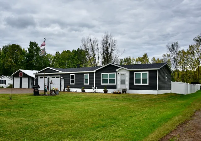 Photo 3 of Single family home for sale at 503 E Rutherford St, Ogilvie, MN 56358 | MLS# 7146550 | Listing updated on 2026-09-30