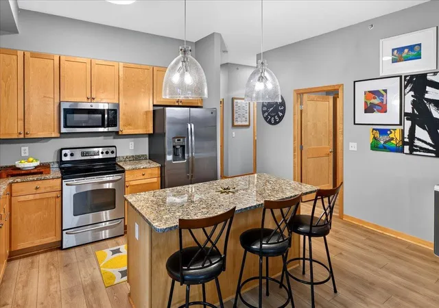 Photo 3 of Condo for sale at 2201 Village Ln #A401, Minneapolis, MN 55431 | MLS# 7146557 | Listing updated on 2026-09-22