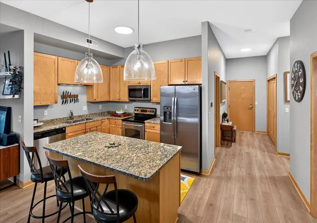 Photo 4 of Condo for sale at 2201 Village Ln #A401, Minneapolis, MN 55431 | MLS# 7146557 | Listing updated on 2026-09-22