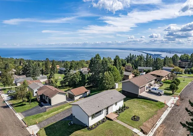 Photo 1 of Single family home for sale at 1634 Cliff Ave, Duluth, MN 55811 | MLS# 7146559 | Listing updated on 2026-09-19
