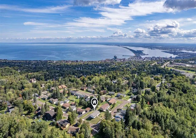 Photo 3 of Single family home for sale at 1634 Cliff Ave, Duluth, MN 55811 | MLS# 7146559 | Listing updated on 2026-09-19